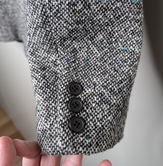 DKNY Women's Gray Blazer sz 6 - Picture 6 of 6